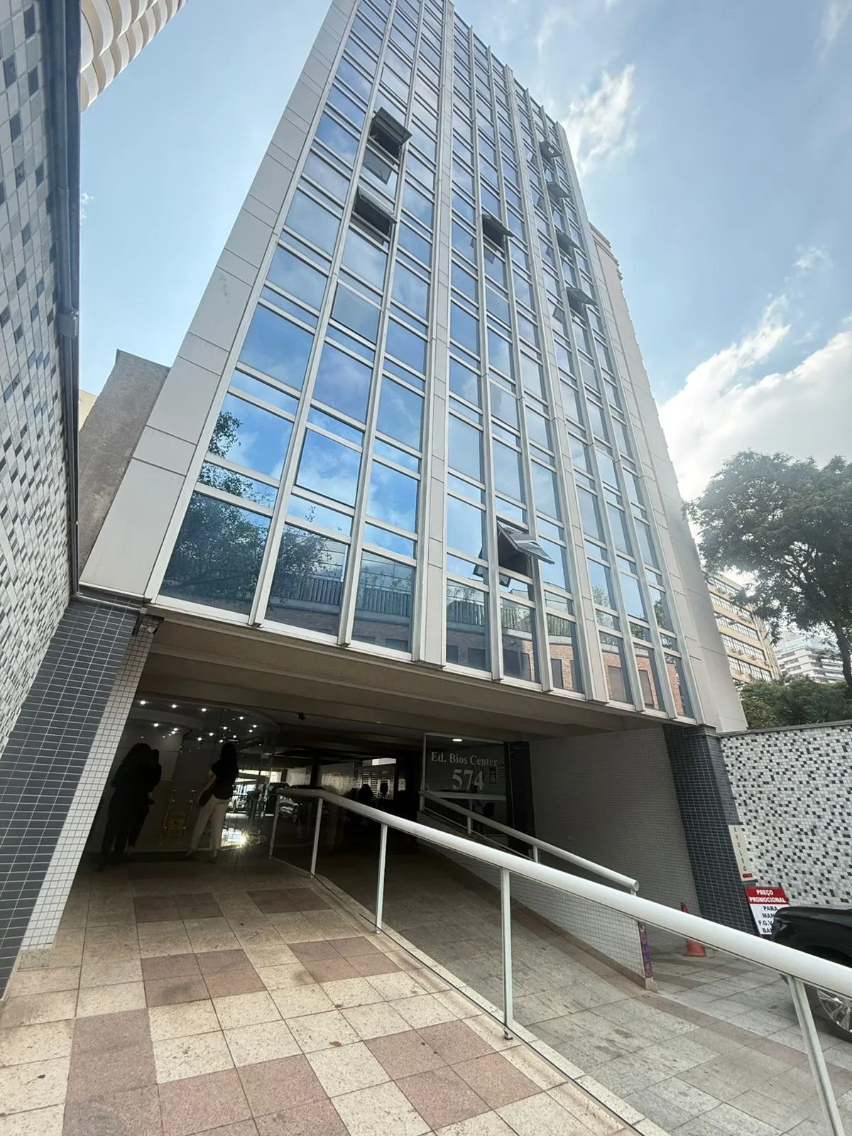 Sala Comercial para Locação – Rua Itapeva, 574